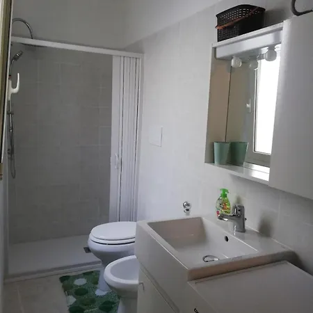 Agnesesguesthouse Appartement Quartu SantʼElena